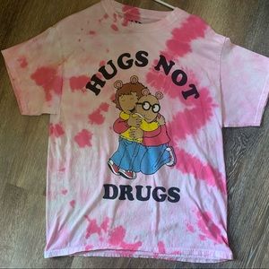 “Hugs not Drugs” t-shirt